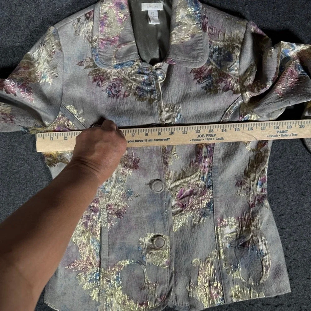 Chicos Brocade Blazer Jacket Size 0 Metallic Floral Tapestry Button‎ Front Grey